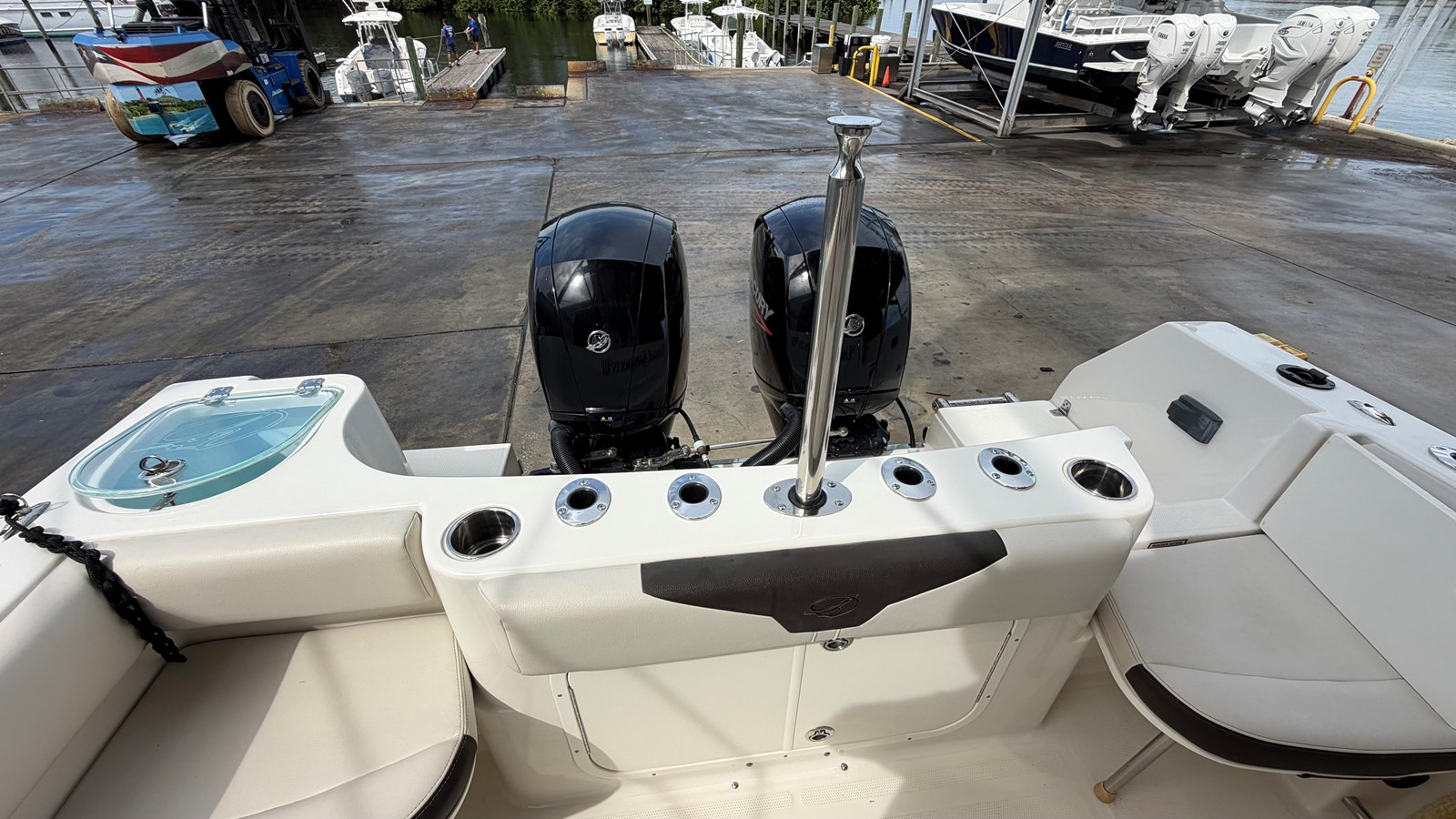 2022 Sailfish 242 CC 28