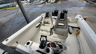 Sailfish 242 CC 37 2022 Sailfish 242 CC 38