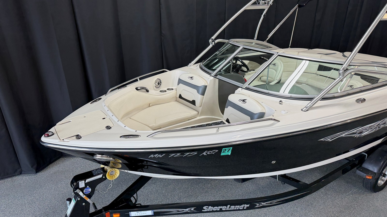 2010 Monterey 214 5