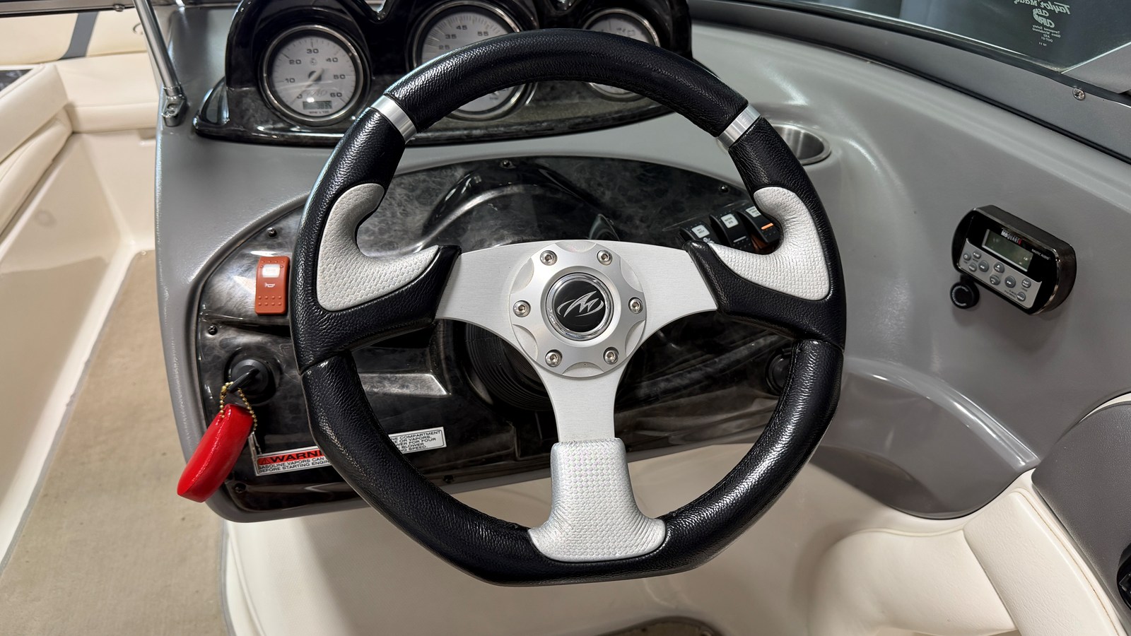 2010 Monterey 214 61