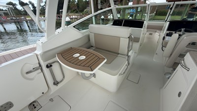 Boston Whaler 280 VANTAGE 23 2024 Boston Whaler 280 VANTAGE 24