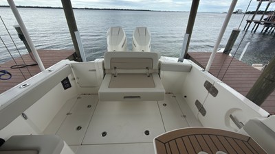 Boston Whaler 280 VANTAGE 29 2024 Boston Whaler 280 VANTAGE 30