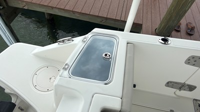 Boston Whaler 280 VANTAGE 31 2024 Boston Whaler 280 VANTAGE 32