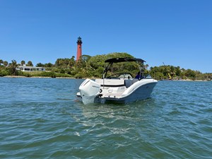 Sea Ray SPX 210 Outboard 2 2026 Sea Ray SPX 210 Outboard 3