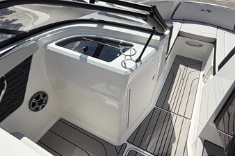 Sea Ray SPX 210 Outboard 19 2026 Sea Ray SPX 210 Outboard 20