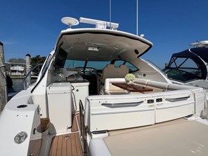 Sea Ray 410 Sundancer 5 2015 Sea Ray 410 Sundancer 6