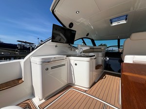 Sea Ray 410 Sundancer 17 2015 Sea Ray 410 Sundancer 18
