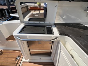 Sea Ray 410 Sundancer 19 2015 Sea Ray 410 Sundancer 20