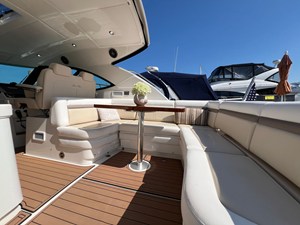 Sea Ray 410 Sundancer 22 2015 Sea Ray 410 Sundancer 23
