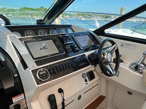 Sea Ray 410 Sundancer 121 2015 Sea Ray 410 Sundancer 122