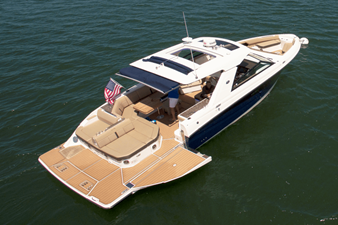 Sea Ray 400 SLX 0 2018 Sea Ray 400 SLX 1