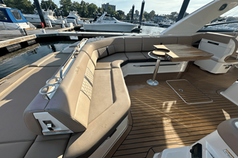 Sea Ray 400 SLX 21 2018 Sea Ray 400 SLX 22