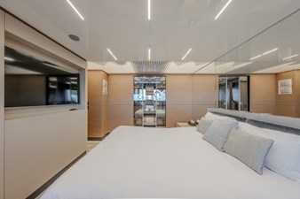 ABYS-FERRETI 920--51