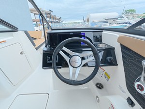 Sea Ray SPX 210 Outboard 14 2027 Sea Ray SPX 210 Outboard 15