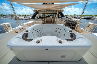 Ocean Alexander 27R 105 2023 Ocean Alexander 27R 106