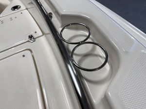 2026 Boston Whaler 250 Dauntless 104