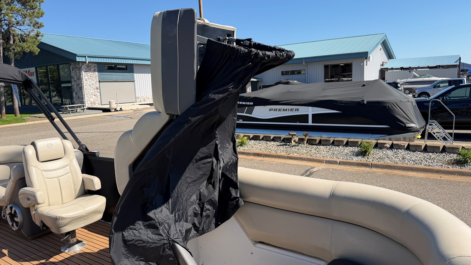 2016 Premier 230 ALANTE 16