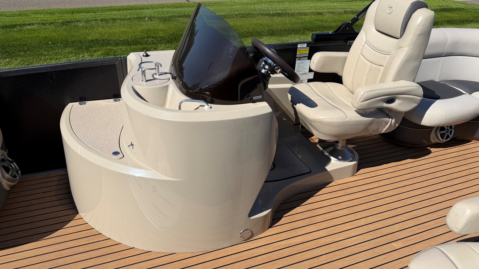 2016 Premier 230 ALANTE 21