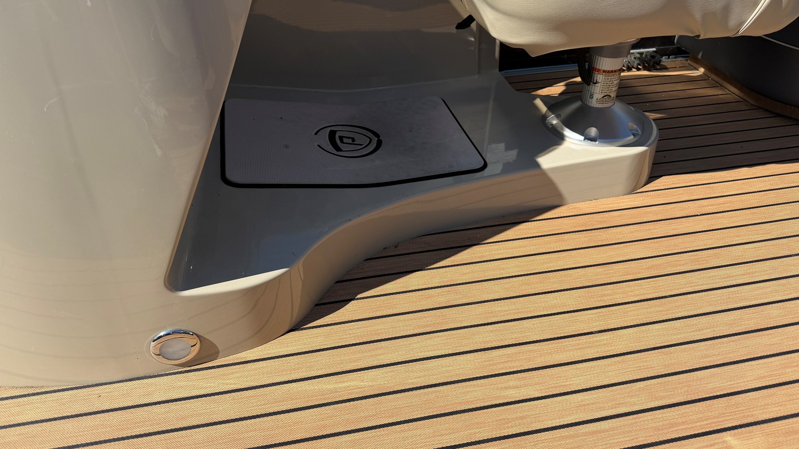 2016 Premier 230 ALANTE 27