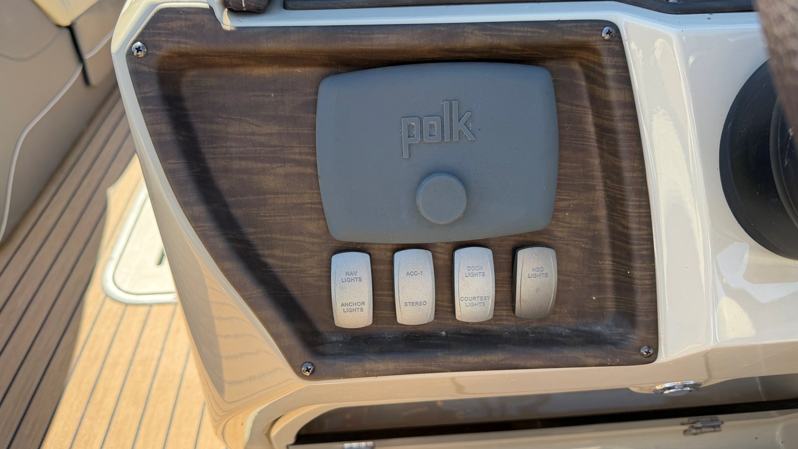 2016 Premier 230 ALANTE 39