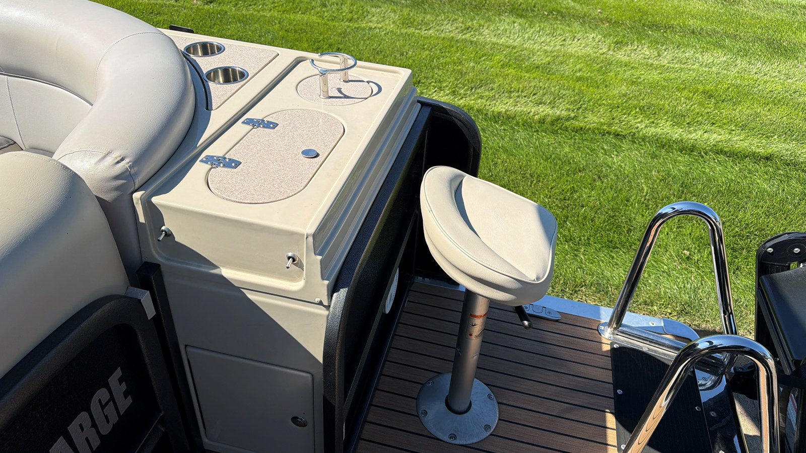 2016 Premier 230 ALANTE 65