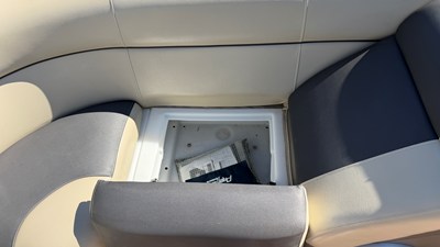 Premier 230 ALANTE 46 2016 Premier 230 ALANTE 47