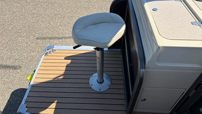 Premier 230 ALANTE 60 2016 Premier 230 ALANTE 61
