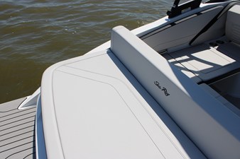Sea Ray SPX 210 Outboard 20 2026 Sea Ray SPX 210 Outboard 21