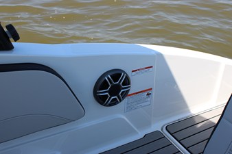 Sea Ray SPX 210 Outboard 22 2026 Sea Ray SPX 210 Outboard 23
