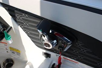 Sea Ray SPX 210 Outboard 34 2026 Sea Ray SPX 210 Outboard 35