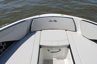 Sea Ray SPX 210 Outboard 37 2026 Sea Ray SPX 210 Outboard 38