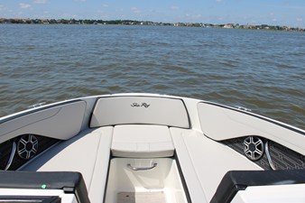 Sea Ray SPX 210 Outboard 40 2026 Sea Ray SPX 210 Outboard 41