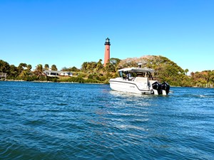 Cruisers Yachts 38 VTR 1 2026 Cruisers Yachts 38 VTR 2