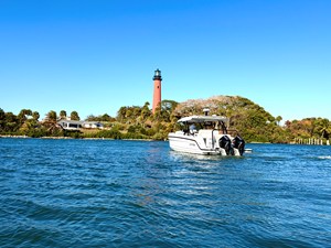 Cruisers Yachts 38 VTR 2 2026 Cruisers Yachts 38 VTR 3