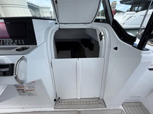 Cruisers Yachts 38 VTR 19 2026 Cruisers Yachts 38 VTR 20