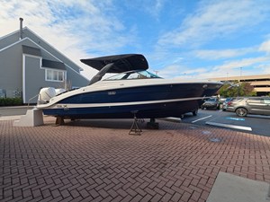 Sea Ray SLX 280 Outboard 0 2027 Sea Ray SLX 280 Outboard 1