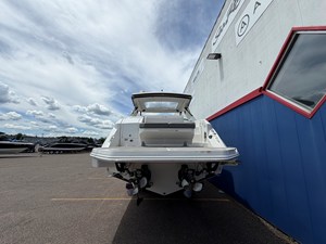 Sea Ray Sundancer 320 5 2026 Sea Ray Sundancer 320 6