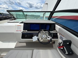 Sea Ray Sundancer 320 26 2026 Sea Ray Sundancer 320 27