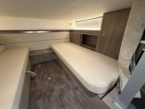 Sea Ray Sundancer 320 43 2026 Sea Ray Sundancer 320 44