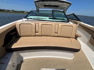 Sea Ray SLX 400 Outboard 48 2026 Sea Ray SLX 400 Outboard 49