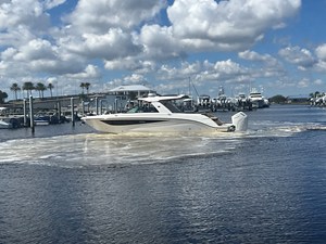 Sea Ray SLX 400 Outboard 50 2026 Sea Ray SLX 400 Outboard 51