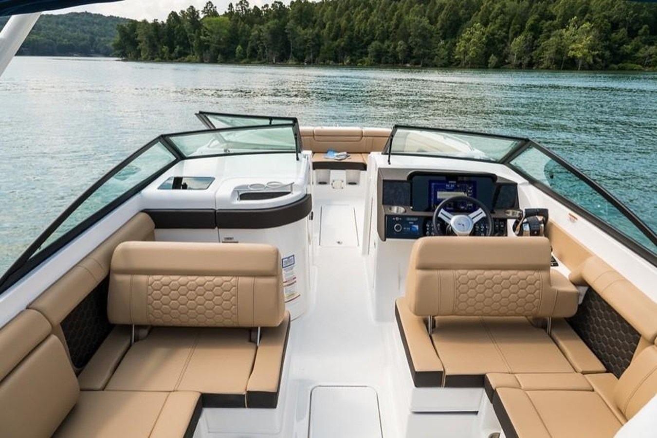 2027 Sea Ray SDX 290 Outboard 10