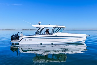 Cruisers Yachts 38 VTR 1 2026 Cruisers Yachts 38 VTR 2