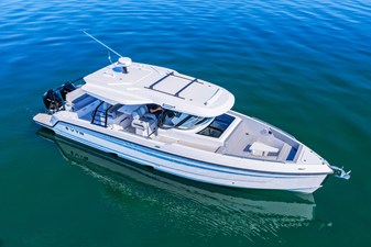 Cruisers Yachts 38 VTR 5 2026 Cruisers Yachts 38 VTR 6