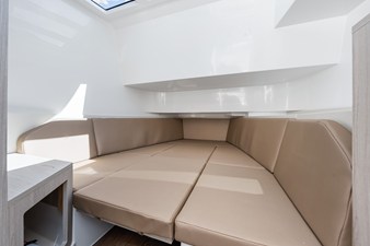Cruisers Yachts 38 VTR 72 2026 Cruisers Yachts 38 VTR 73