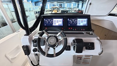 Cruisers Yachts 38 VTR 78 2026 Cruisers Yachts 38 VTR 79
