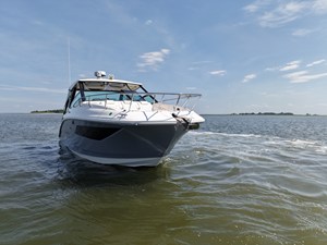 Sea Ray 320 SUNDANCER 8 2019 Sea Ray 320 SUNDANCER 9