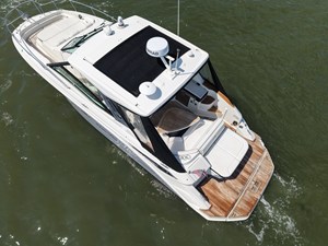Sea Ray 320 SUNDANCER 12 2019 Sea Ray 320 SUNDANCER 13