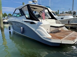 Sea Ray 320 SUNDANCER 22 2019 Sea Ray 320 SUNDANCER 23