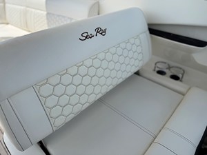 Sea Ray 320 SUNDANCER 38 2019 Sea Ray 320 SUNDANCER 39
